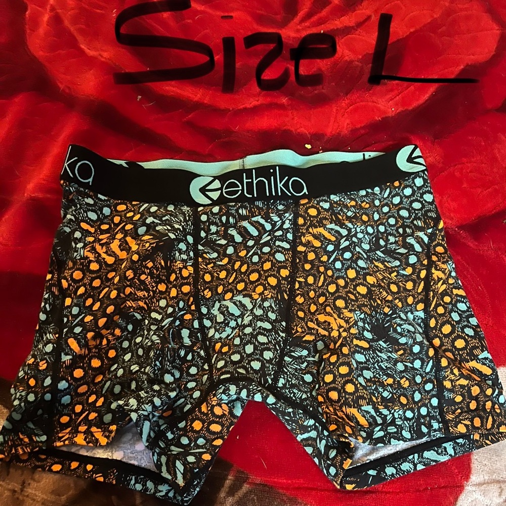 Ethika staple size L